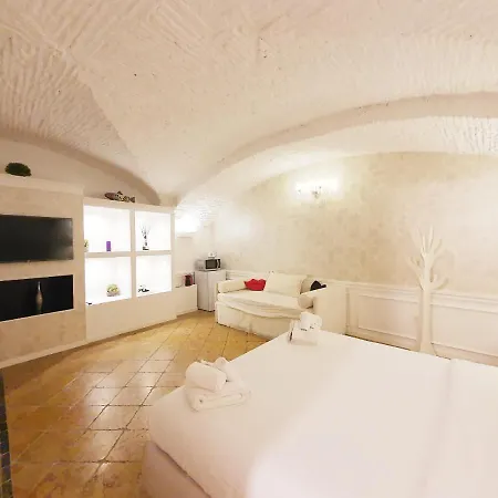 Ferienhaus Lovely Cimarra Chiara Near Coliseum
